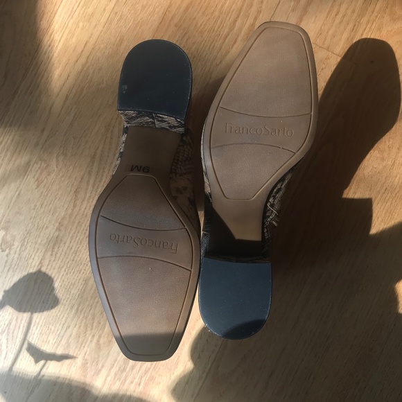 Franco Sarto Square toe ankle boots - Picture 6 of 6